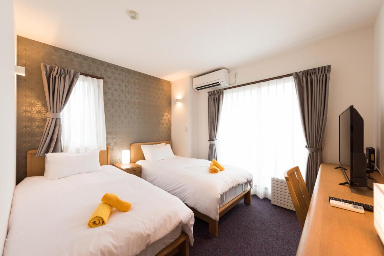 Serorin Light Hotel Tokyo Exterior photo