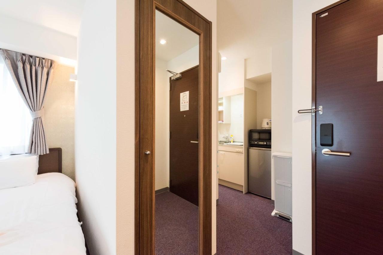 Serorin Light Hotel Tokyo Exterior photo