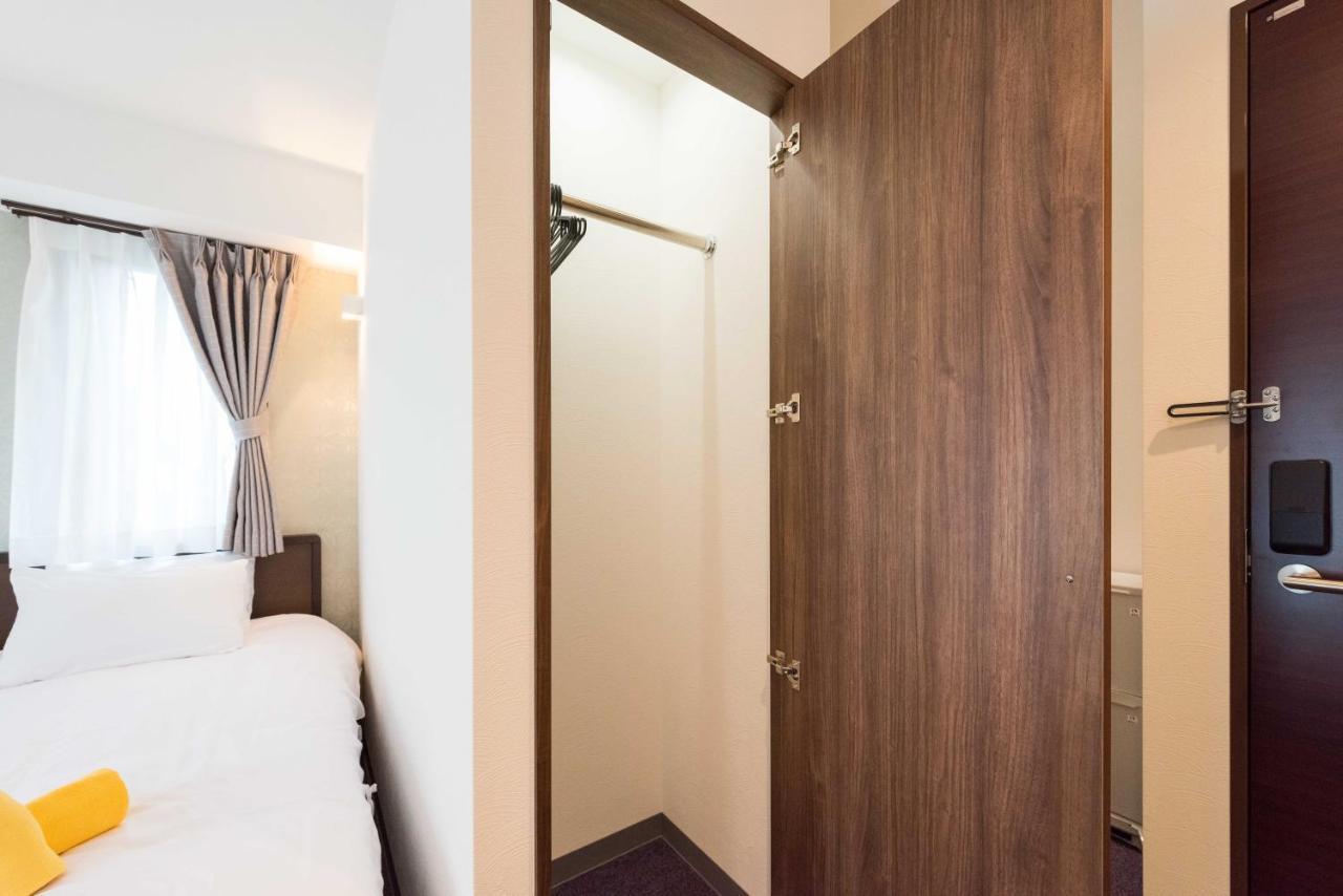 Serorin Light Hotel Tokyo Exterior photo