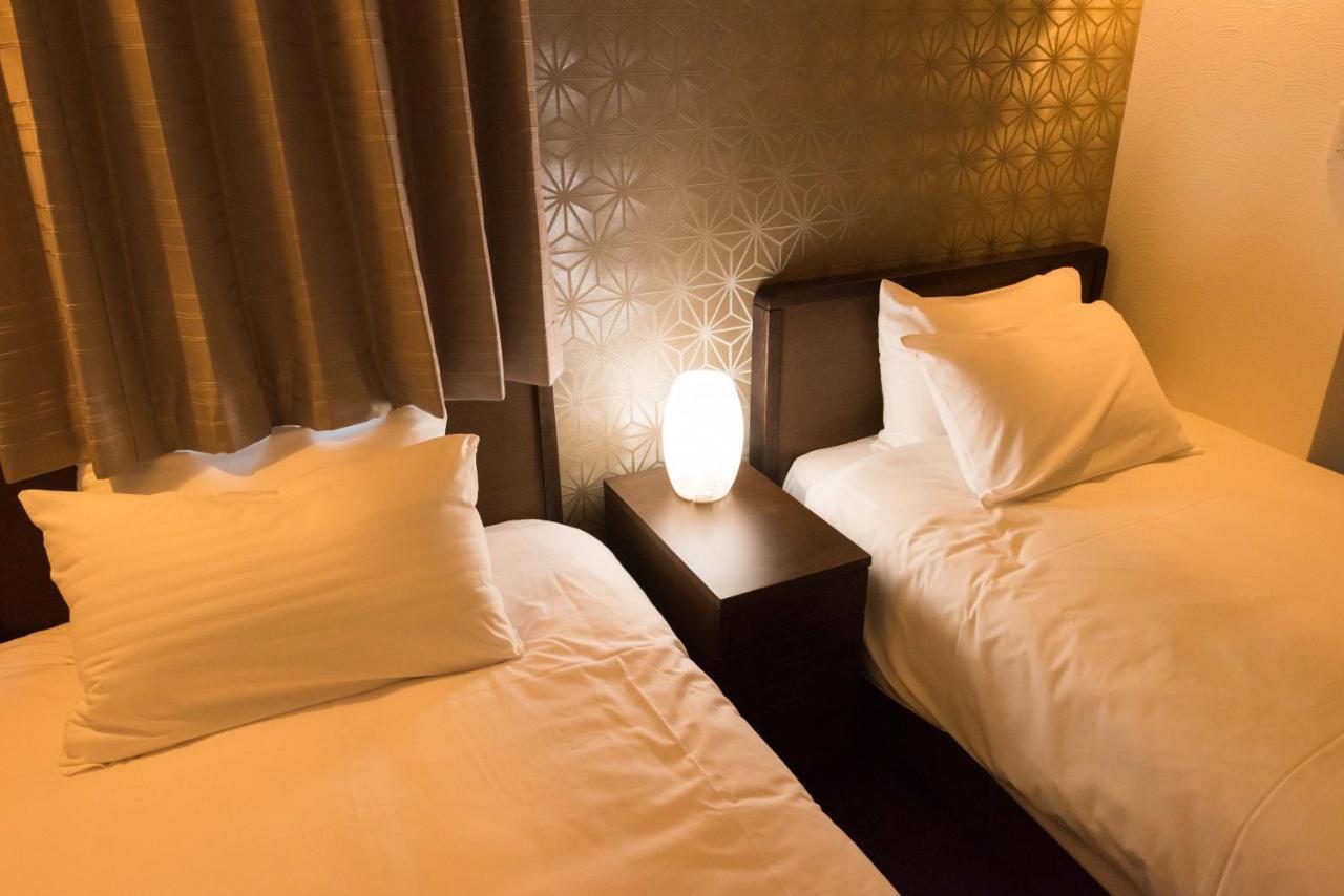 Serorin Light Hotel Tokyo Exterior photo